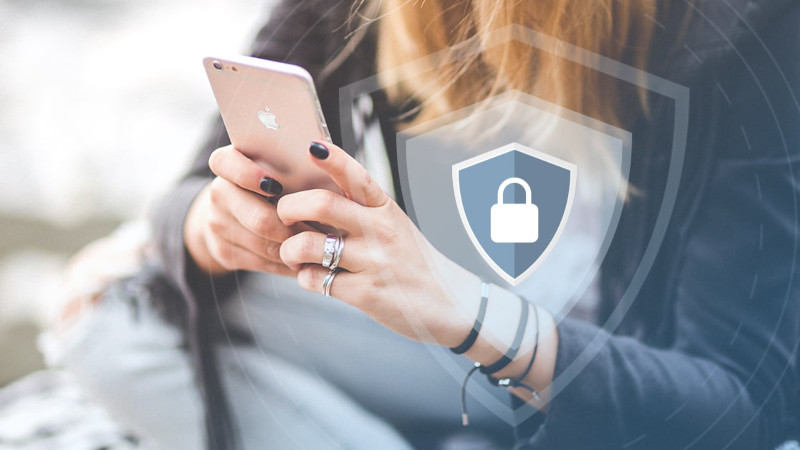 Privatnost po dizajnu u chat aplikacijama: Signal i njegove alternative